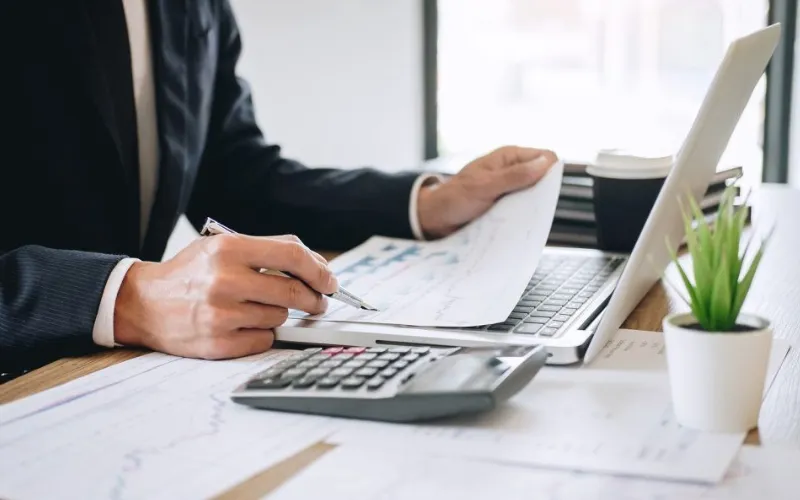 Rủi ro khi xuất hóa đơn cho cá nhân