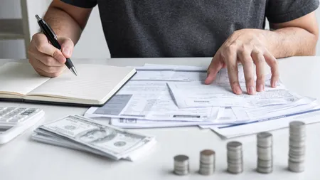 ban-hoa-don-do-my-pham