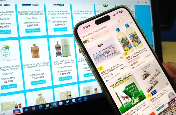 ban hoa don online nguy co phap ly va thiet hai lon cho doanh nghiep 69b11f23b26c8