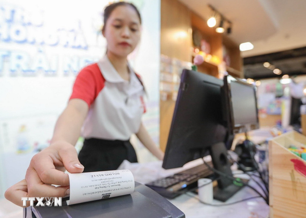 dich vu ban hoa don rui ro phap ly va hau qua nang ne cho doanh nghiep viet nam 69b11eac8e79e